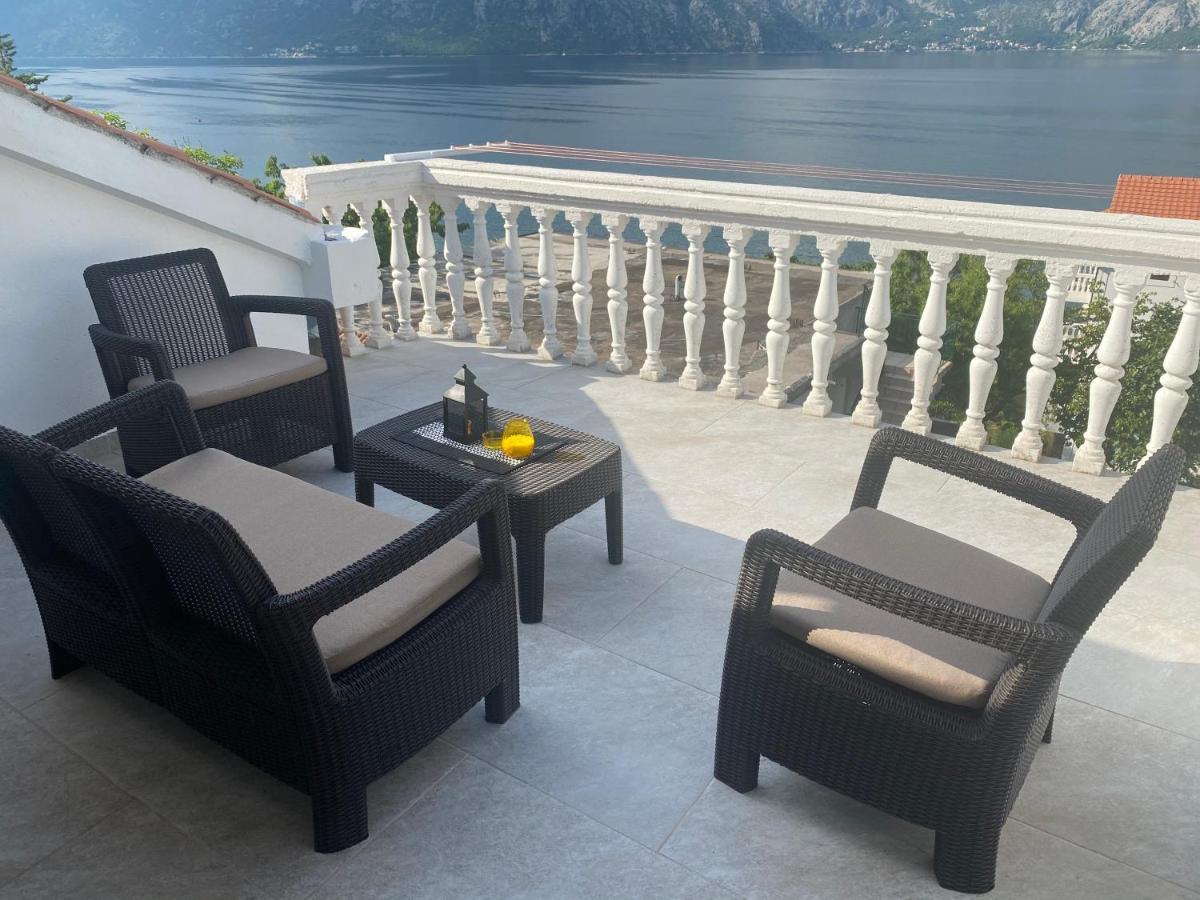 Lux Boka Sea View Apartment Kotor Luaran gambar