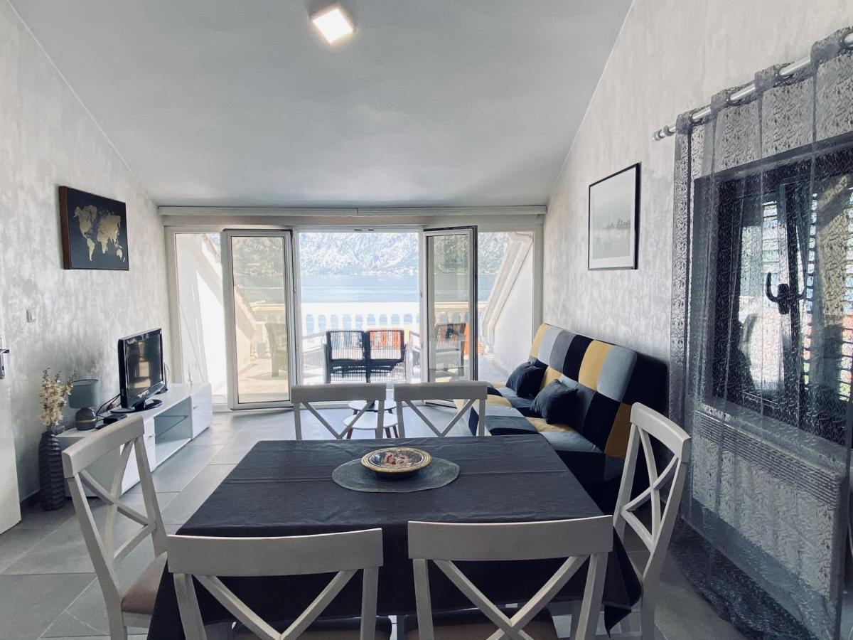 Lux Boka Sea View Apartment Kotor Luaran gambar