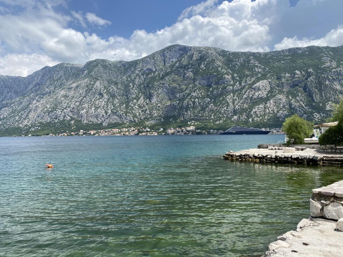 Lux Boka Sea View Apartment Kotor Luaran gambar