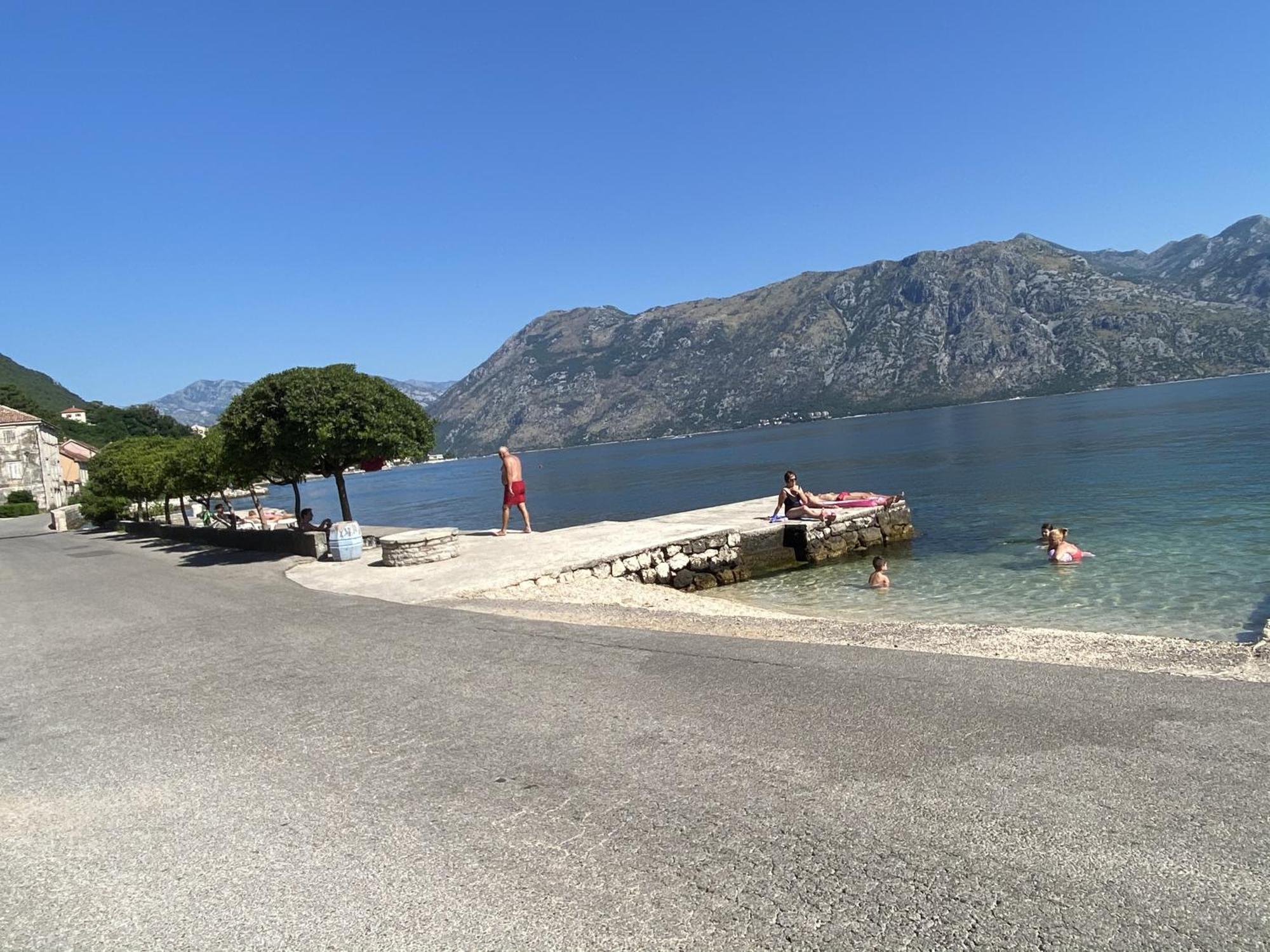 Lux Boka Sea View Apartment Kotor Luaran gambar