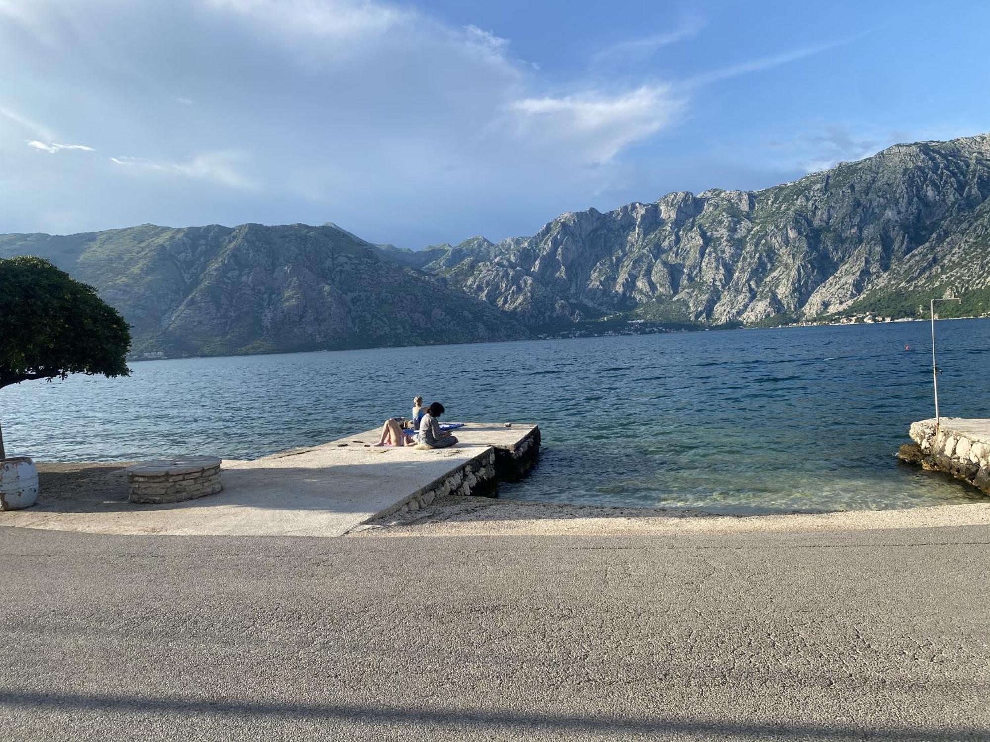 Lux Boka Sea View Apartment Kotor Luaran gambar