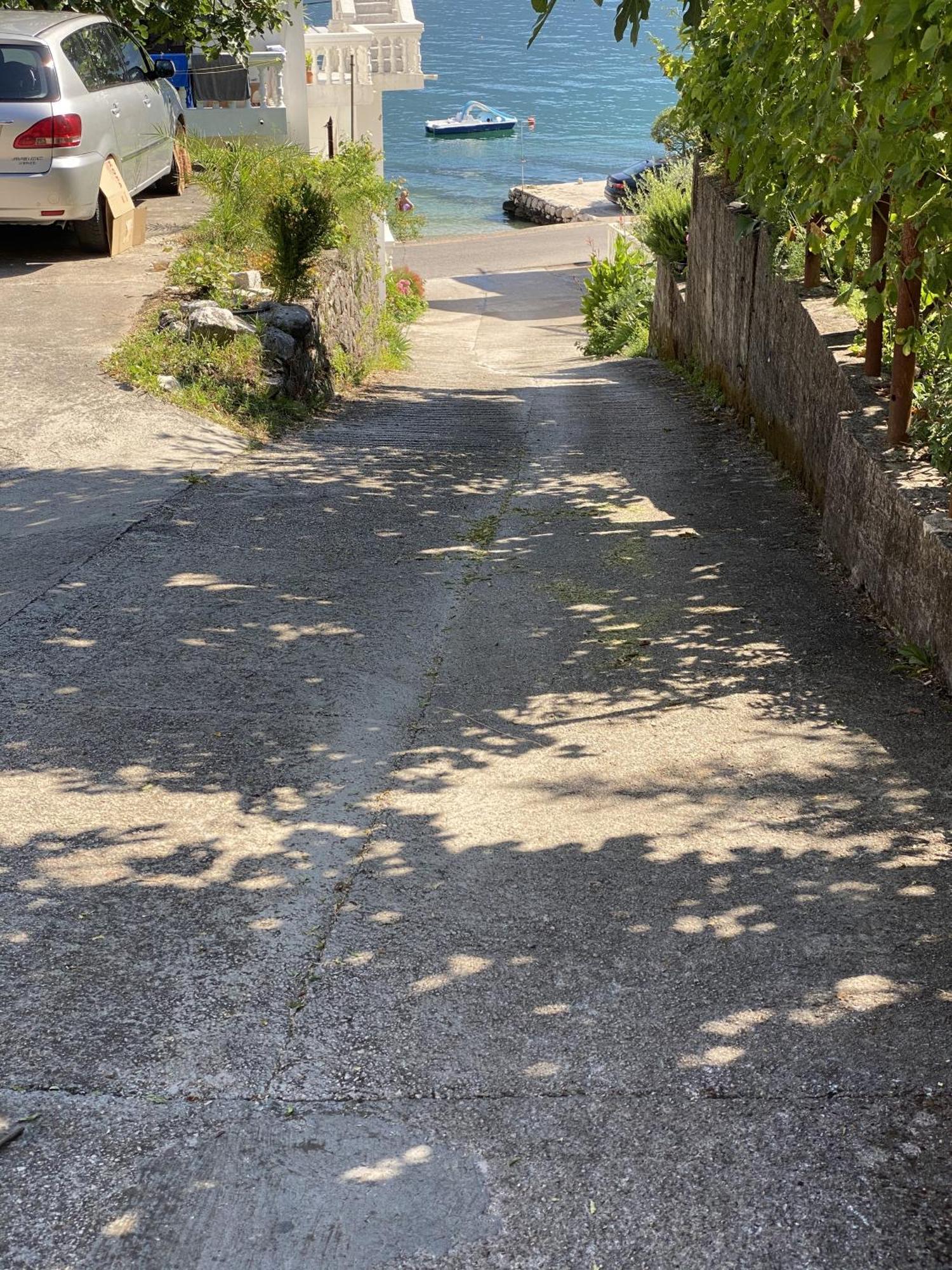 Lux Boka Sea View Apartment Kotor Luaran gambar
